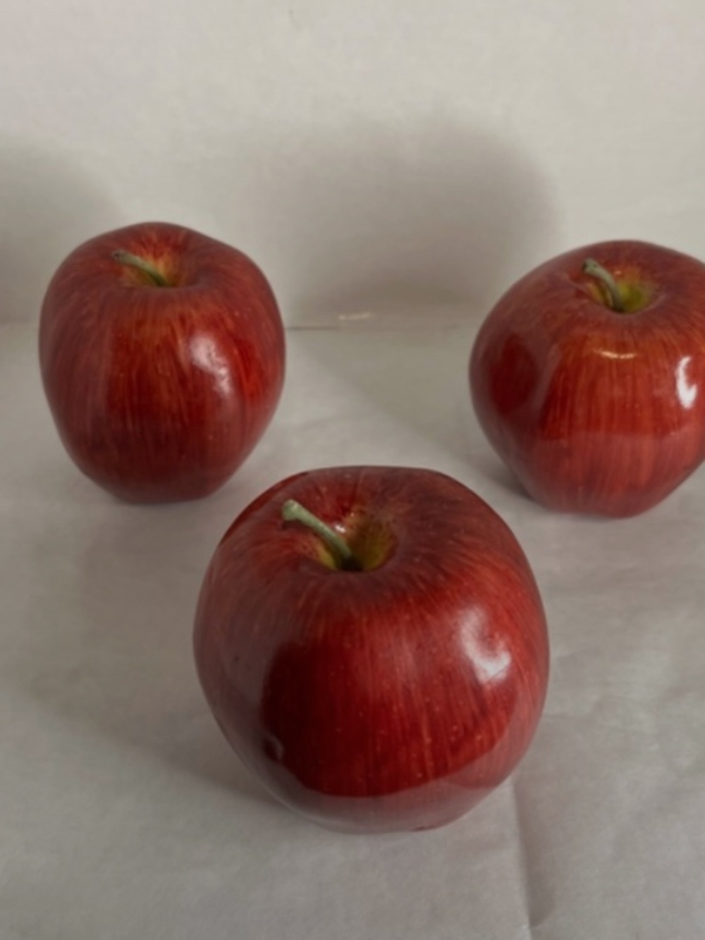 Artificial Apples Red Lot of 3 Lightweight Realistic Faux Fake Fruit Prop Decor